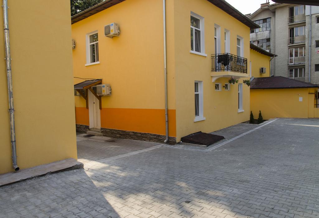 Guest House Anelim Veliko Tărnovo Exteriör bild